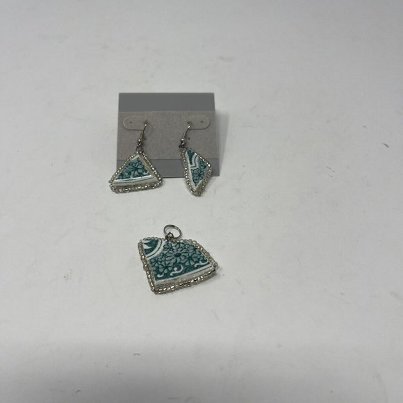 Handmade Earrings & Necklace Set Made from Vintage Pottery - Picture 5 of 6